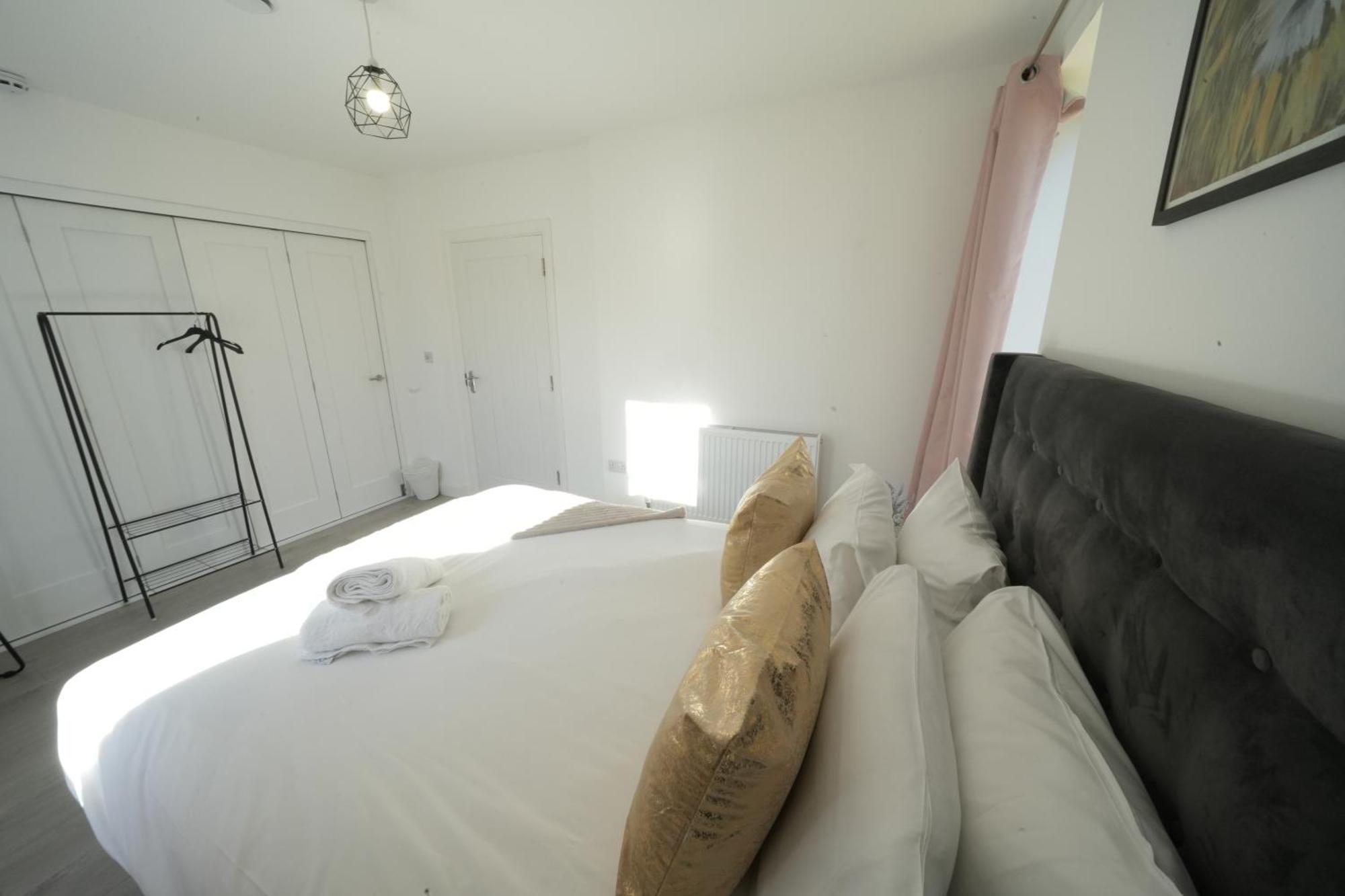 Ealing Broadway Great Stay 7-Minute Walk From The Underground 外观 照片